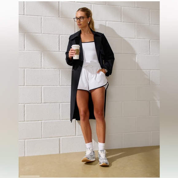 Abercrombie YPB sculptLUX Hybrid Onesie - White, Size Medium, NWT - Picture 5 of 8